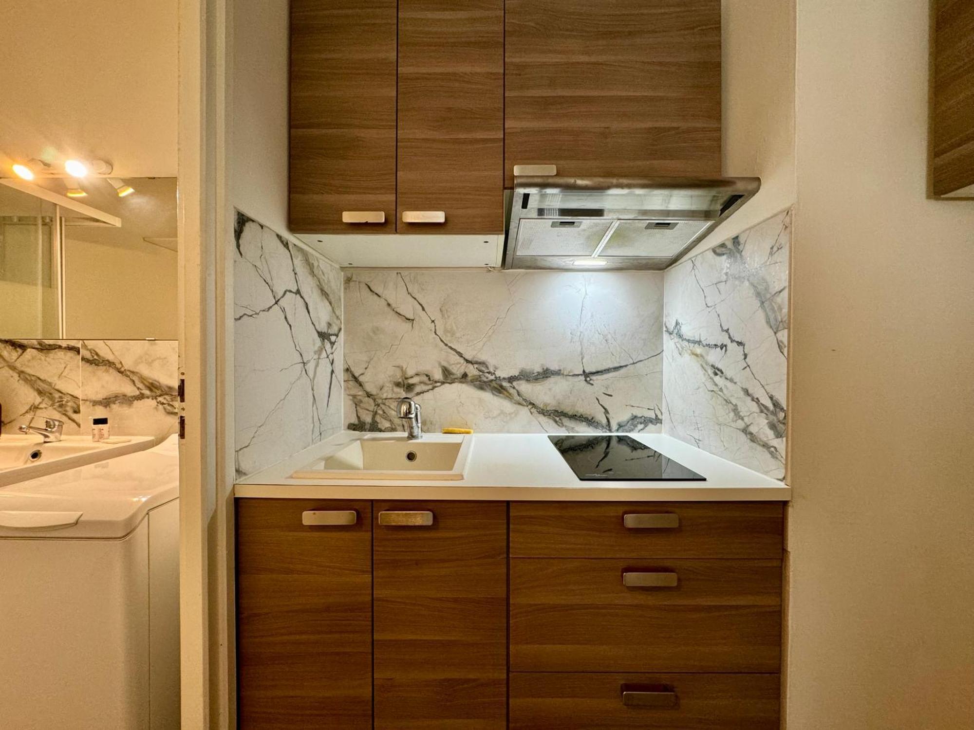Suite Noya Villeurbanne Bagian luar foto