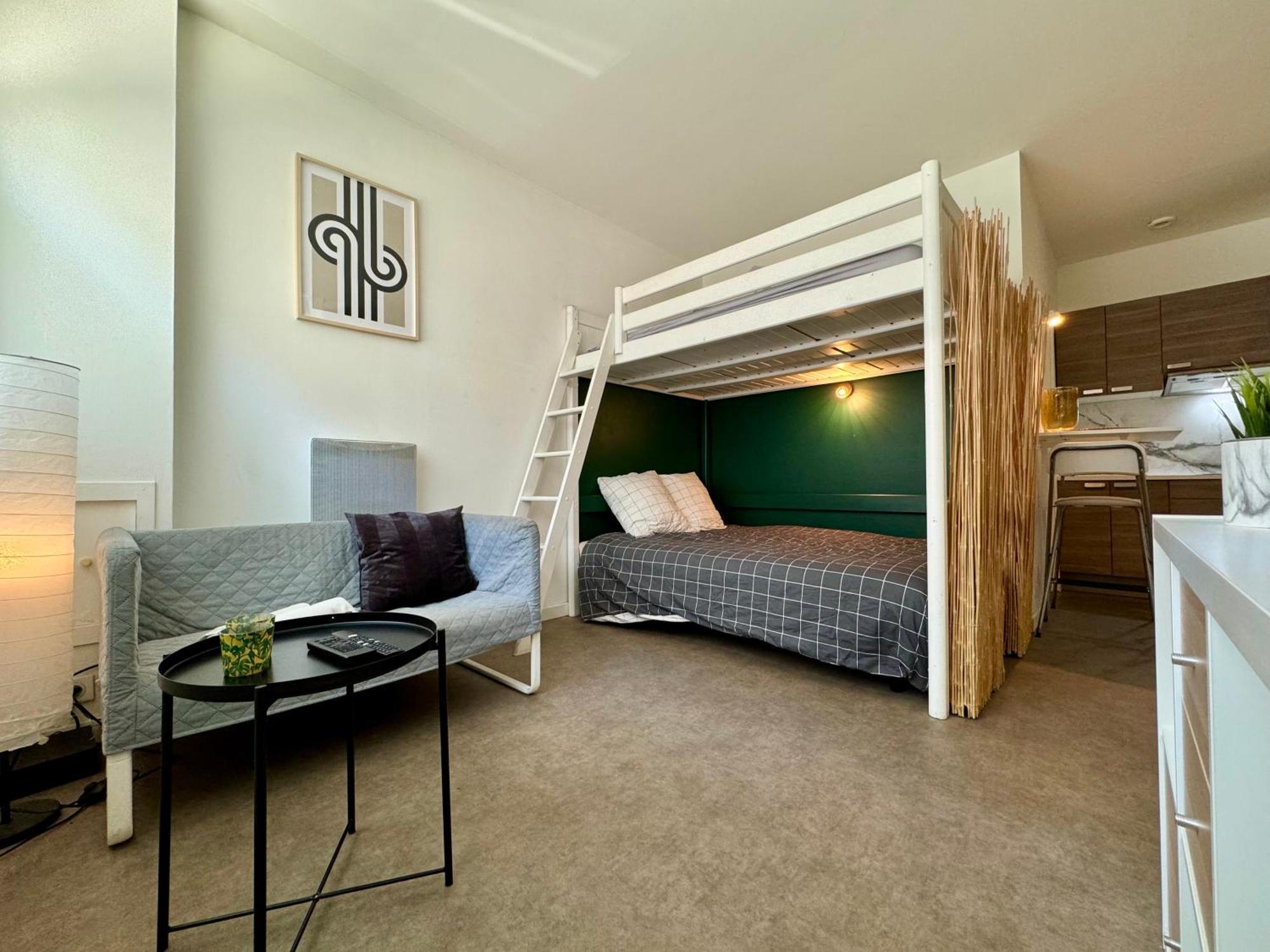 Suite Noya Villeurbanne Bagian luar foto